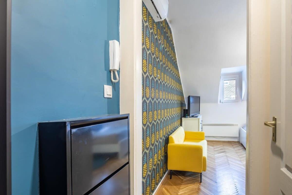Quiet Charming Apartment Near The Center Будапеща Екстериор снимка